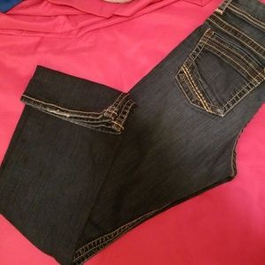 Women's BKE Jeans Size 28L, fits more like a 30